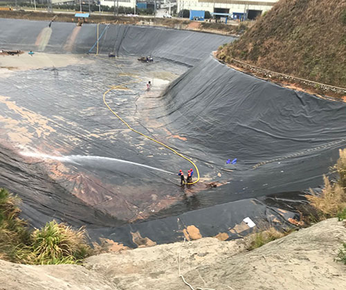 漠河废水池清理